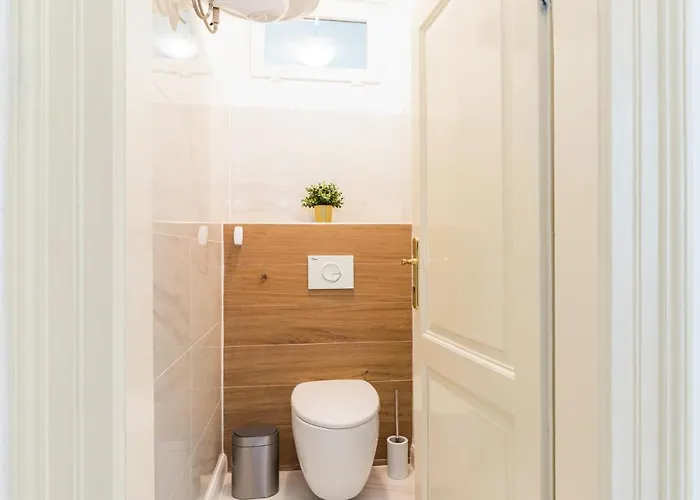 Lejlighed Augier - Centre - 100sqm - Free Parking Nearby