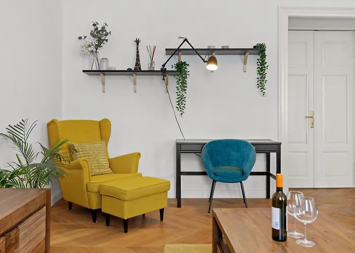 Augier - Centre - 100sqm - Free Parking Nearby Lejlighed